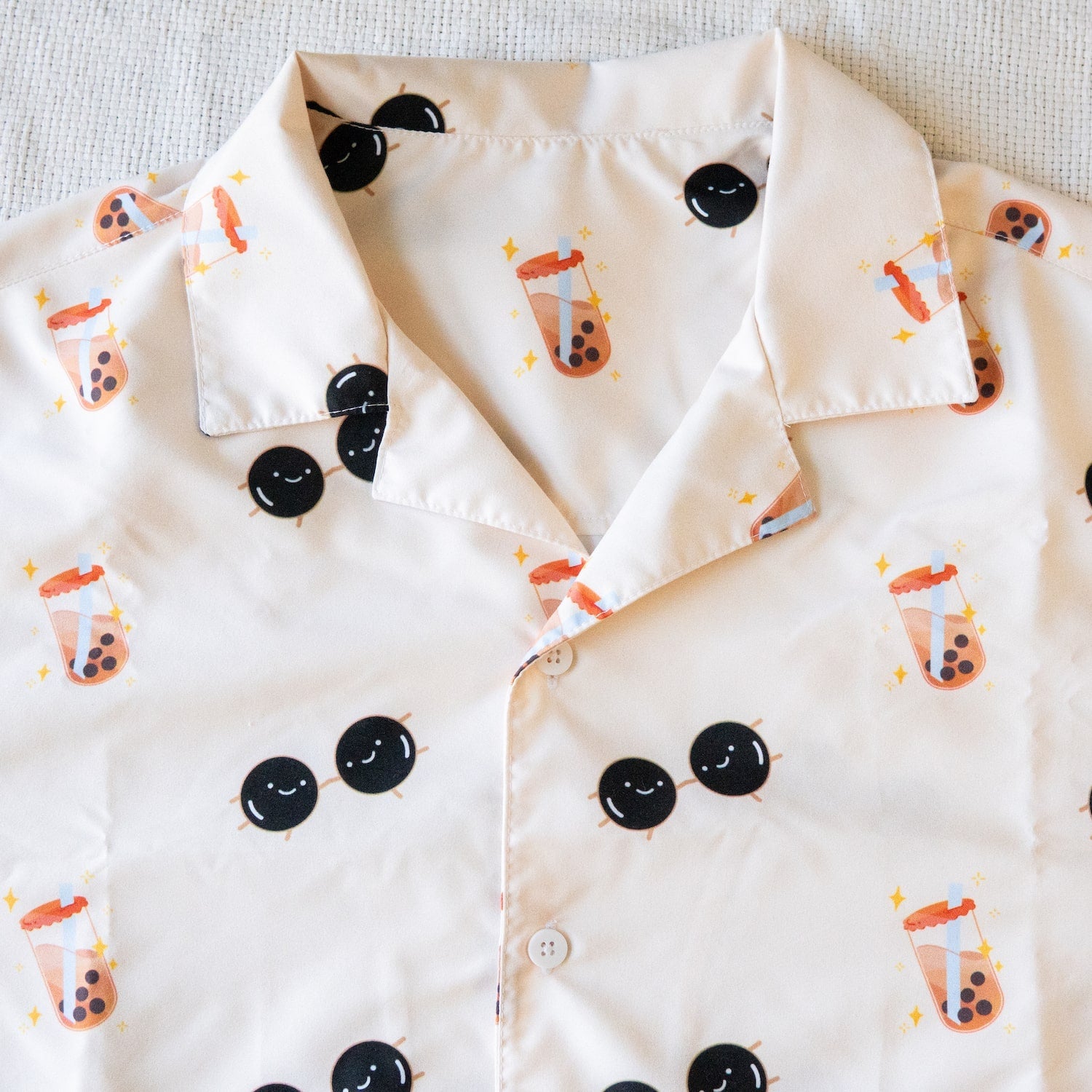 Boba Short Sleeve Button Up Shirt (Oversized) / Sample (Final Sale) - Ni De Mama Chinese - Inspired Clothing | Soft Cream , M