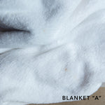 Load image into Gallery viewer, Green Onion Pancake Microfleece Circle Blanket / Imperfect (Final Sale) - Ni De Mama Chinese - Inspired Clothing | Blanket A ,
