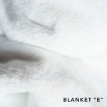 Load image into Gallery viewer, Green Onion Pancake Microfleece Circle Blanket / Imperfect (Final Sale) - Ni De Mama Chinese - Inspired Clothing | Blanket E ,
