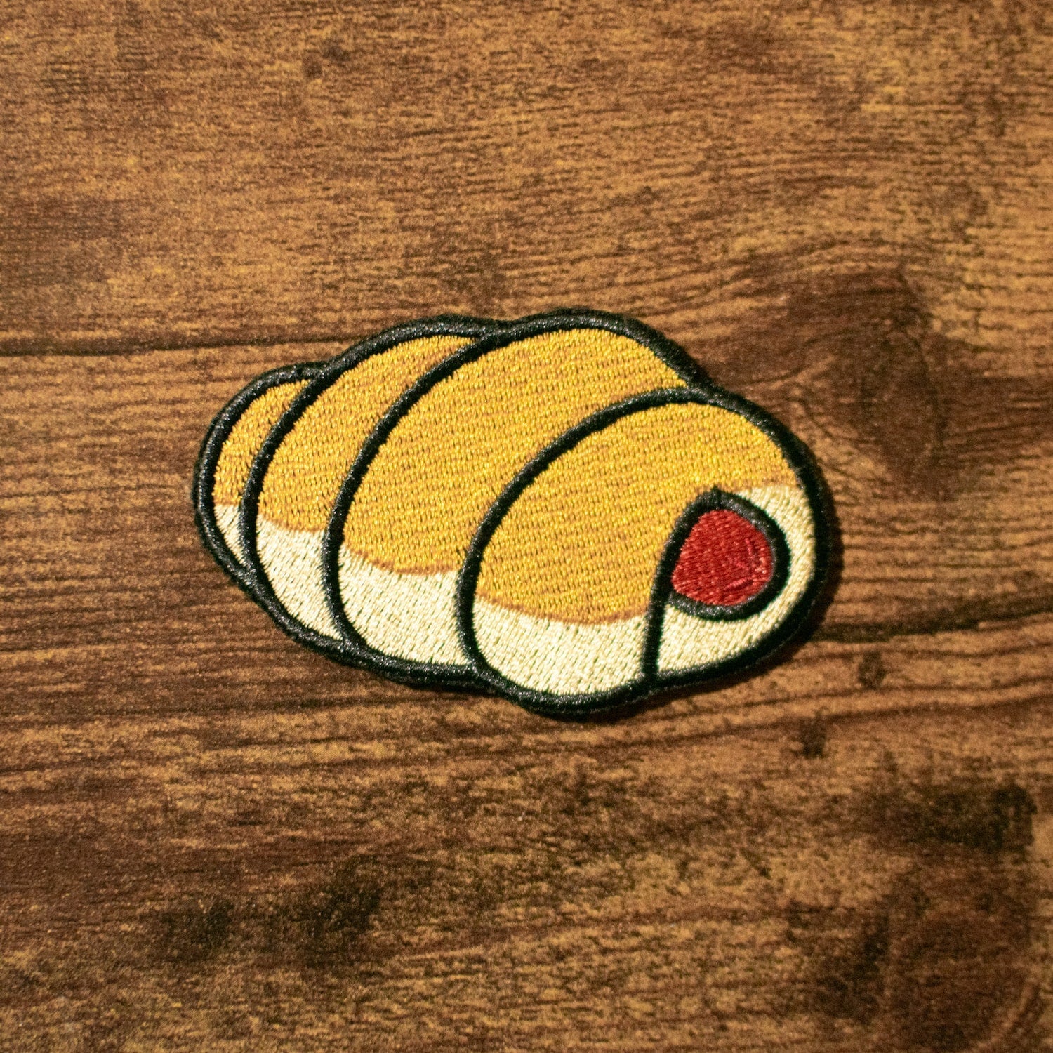 Hot Dog Bun Embroidered Patch / Imperfect (Final Sale) - Ni De Mama Chinese Clothing