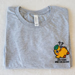 Load image into Gallery viewer, Sik Teng Mm Sik Gong Embroidered T-Shirt / Imperfect (Final Sale) - Ni De Mama Chinese - Inspired Clothing | Heather Grey , S
