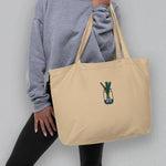 Load image into Gallery viewer, Green Onion Embroidered Large Tote - Ni De Mama Chinese Clothing
