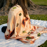 Load image into Gallery viewer, Green Onion Pancake Microfleece Circle Blanket - Ni De Mama Chinese Clothing
