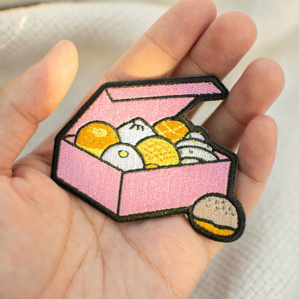 Let's Get This Bread Embroidered Patch - Ni De Mama Chinese Clothing