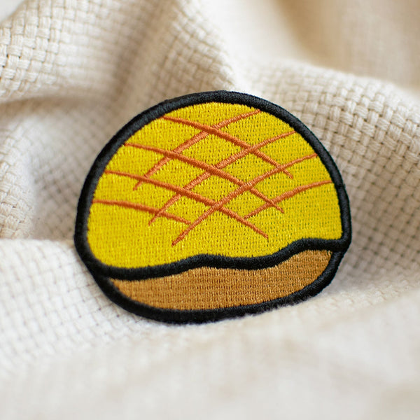 Pineapple Bun Embroidered Patch - Ni De Mama Chinese Clothing