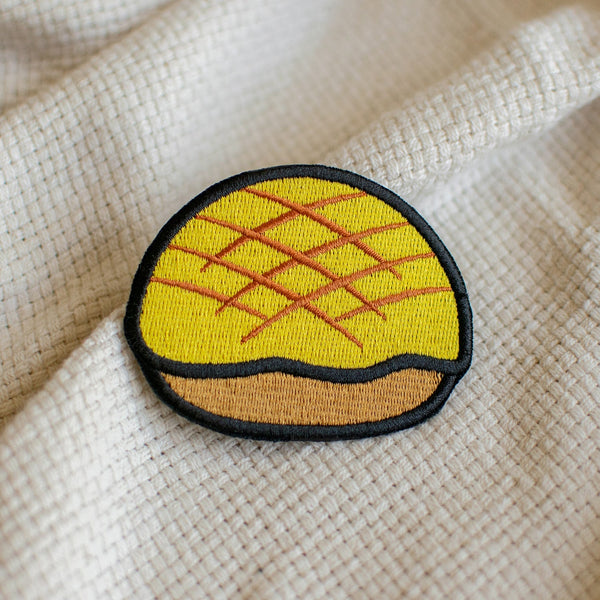 Pineapple Bun Embroidered Patch - Ni De Mama Chinese Clothing