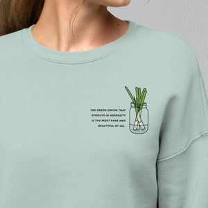 "The Green Onion That Sprouts" Crop Sweatshirt - Ni De Mama Chinese Clothing